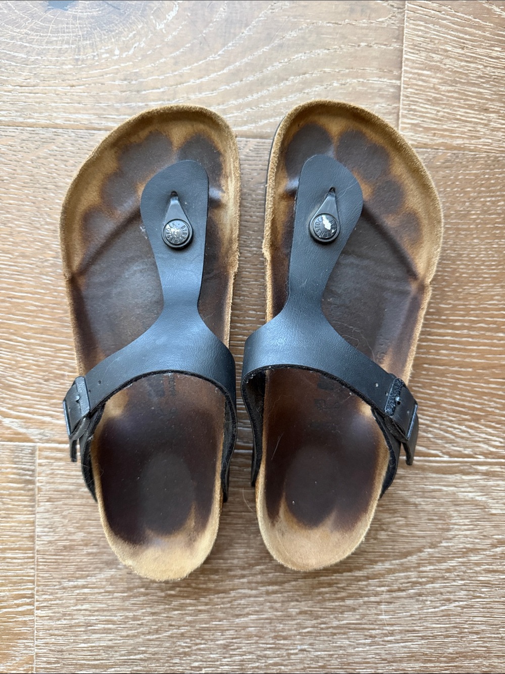 Birkenstock Gizeh sandals